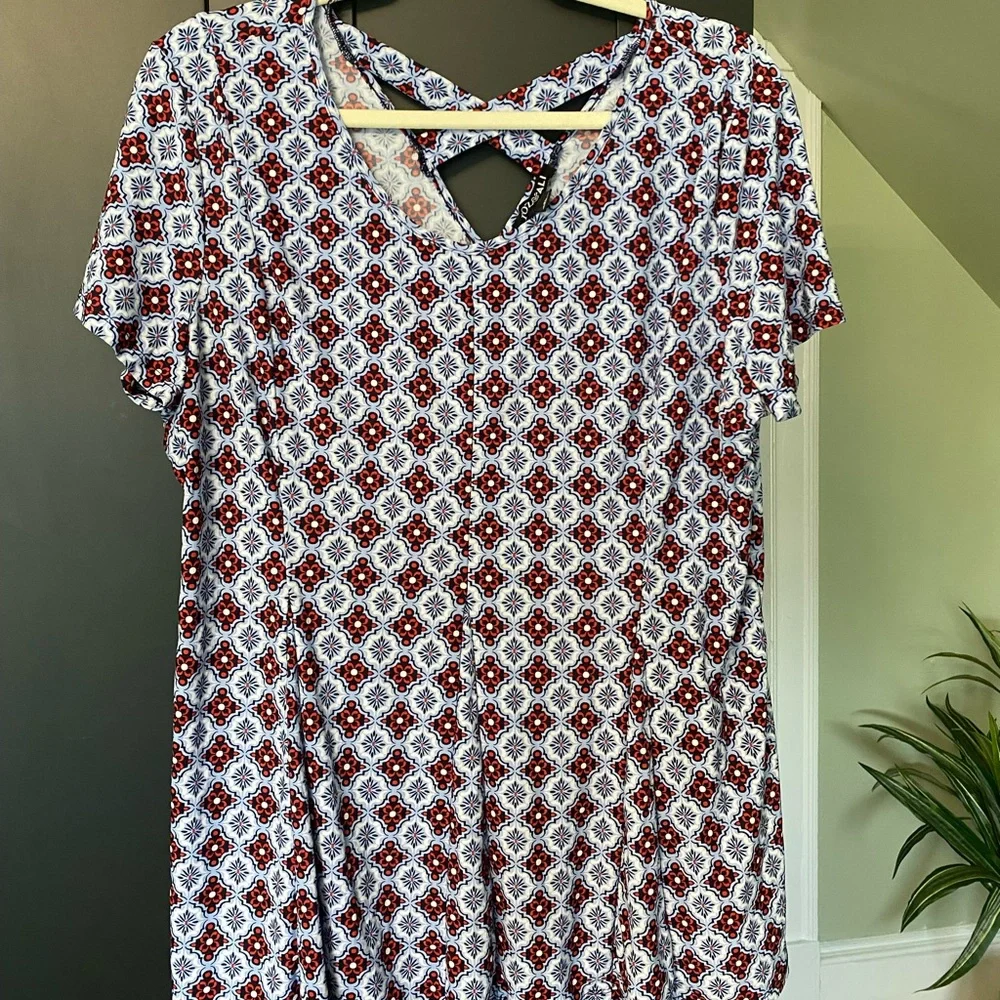 Patterned Roz&Ali Tee - Picture 3 of 8